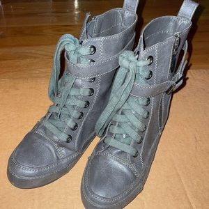 Ashy Blue Gray Combat Boots